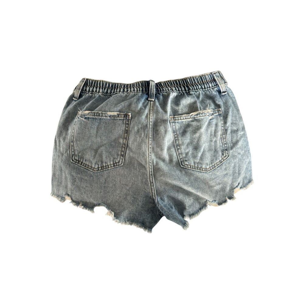 Aerie Daydream Denim Shorts in a light wash blue